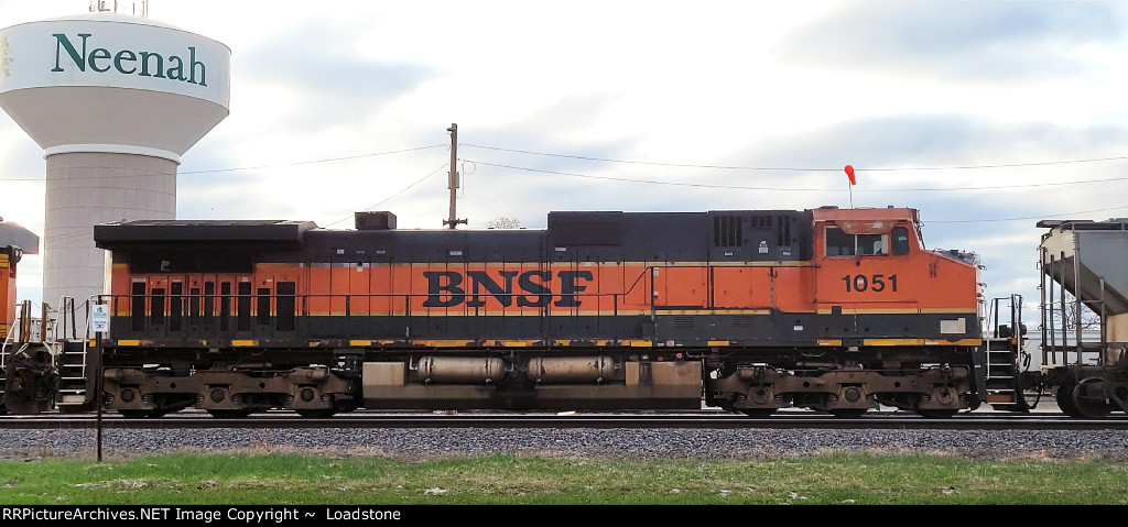 BNSF 1051